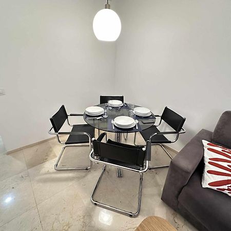 Estupendo Apartamento Junto A Plaza De Espana Севиля Екстериор снимка