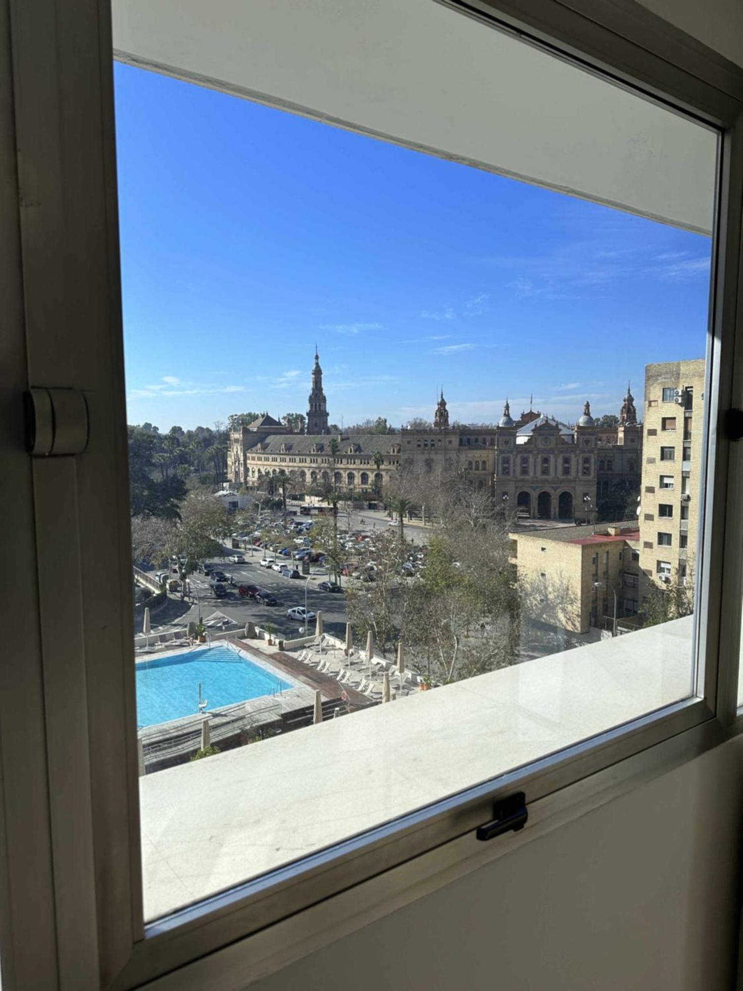 Estupendo Apartamento Junto A Plaza De Espana Севиля Екстериор снимка